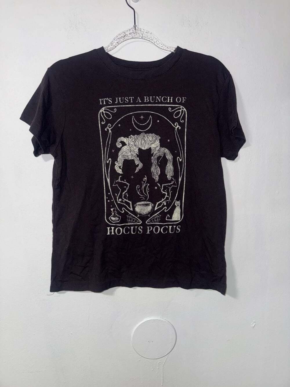 Disney Hocus Pocus Sanderson Sisters Witch Tarot Card Graphic T-Shirt